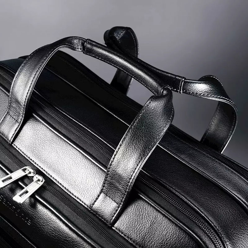Breathable Leather Waterproof Messenger Bag Portable Anti Abrasion